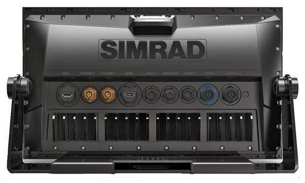 Эхолот Simrad NSS12 evo3 with world basemap (000-13239-001) фотография 3