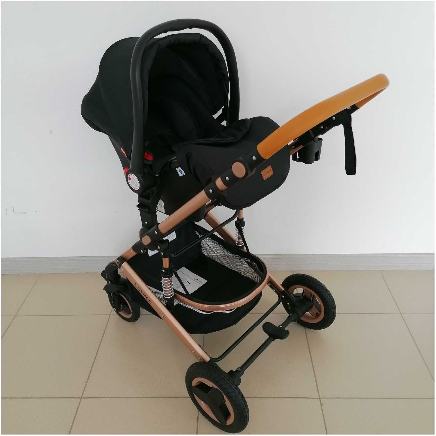 Детская Коляска 3в1 LUXMOM 530W, коляска для новорожденных, цвет черный, коляска-трансформер фотография 4