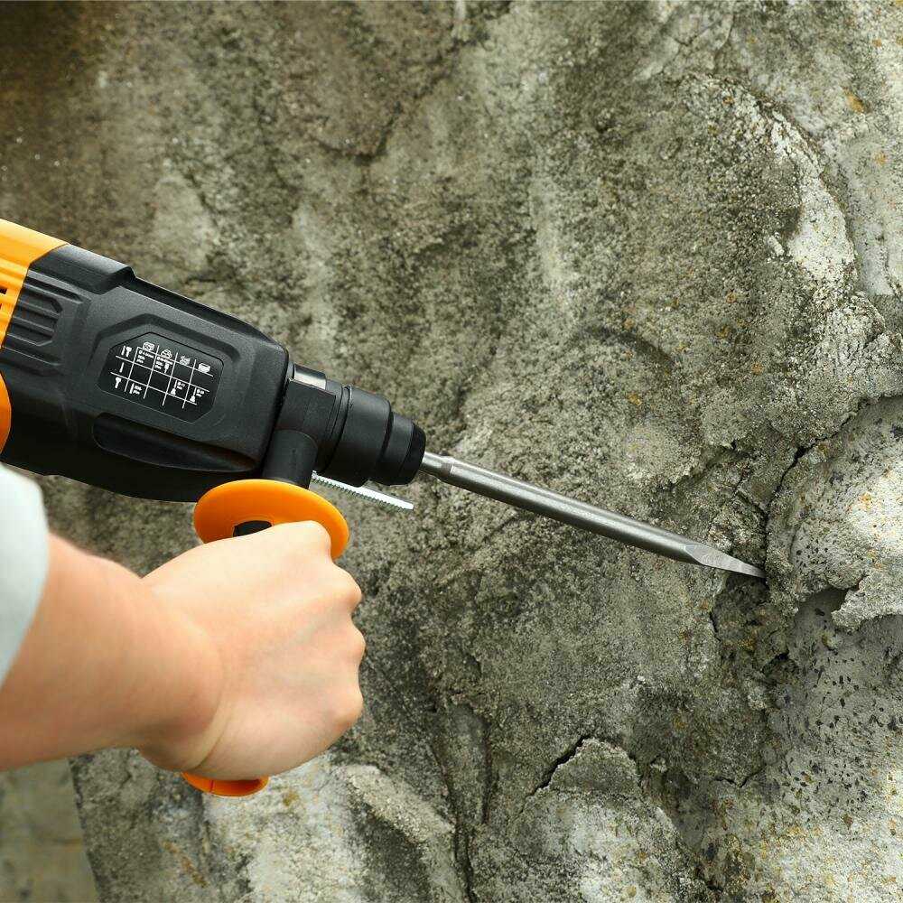 Перфоратор DEKO DKH850W (063-4116) фотография 10