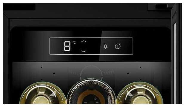 Винный шкаф NEFF KU9213HG0