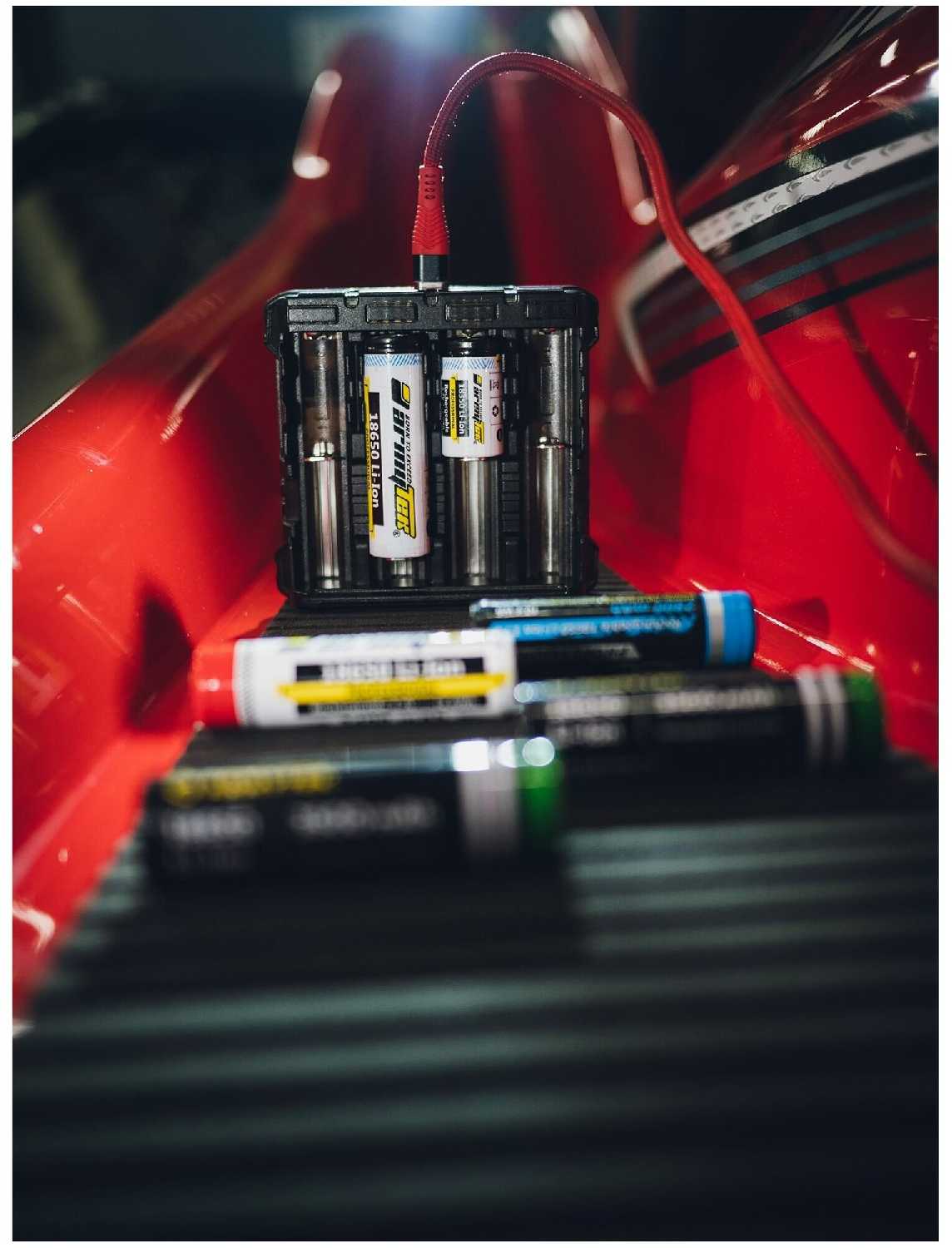 Зарядное устройство ArmyTek Handy C1 Pro фотография 9