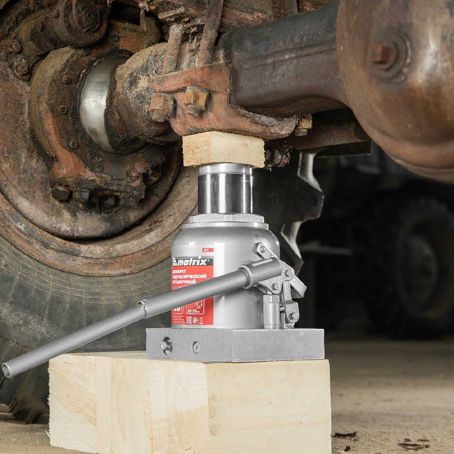 Домкрат бутылочный гидравлический Matrix 50737 фотография 16