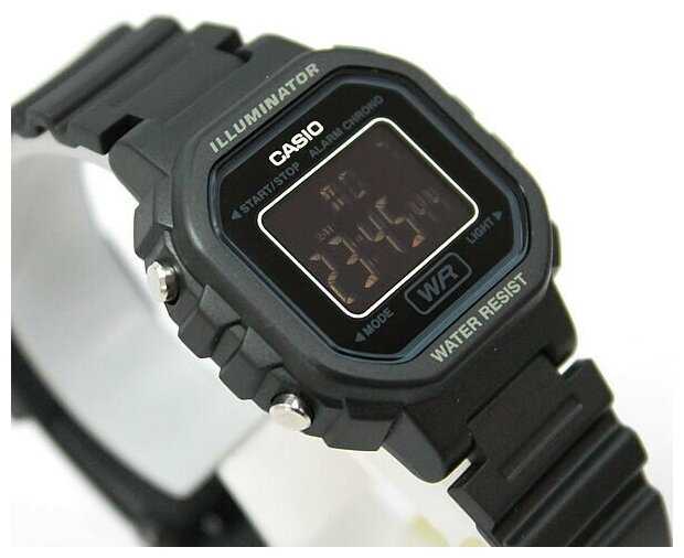 Японские наручные часы Casio Vintage LA-20WH-1B фотография 3
