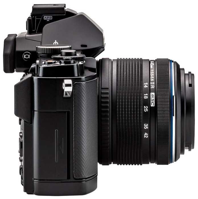 Фотоаппарат Olympus OM-D E-M5 Kit фотография 3
