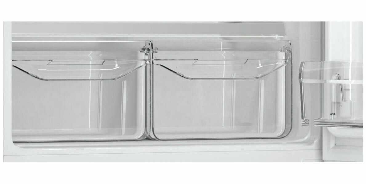 Двухкамерный холодильник Indesit DS 3180 W фотография 2