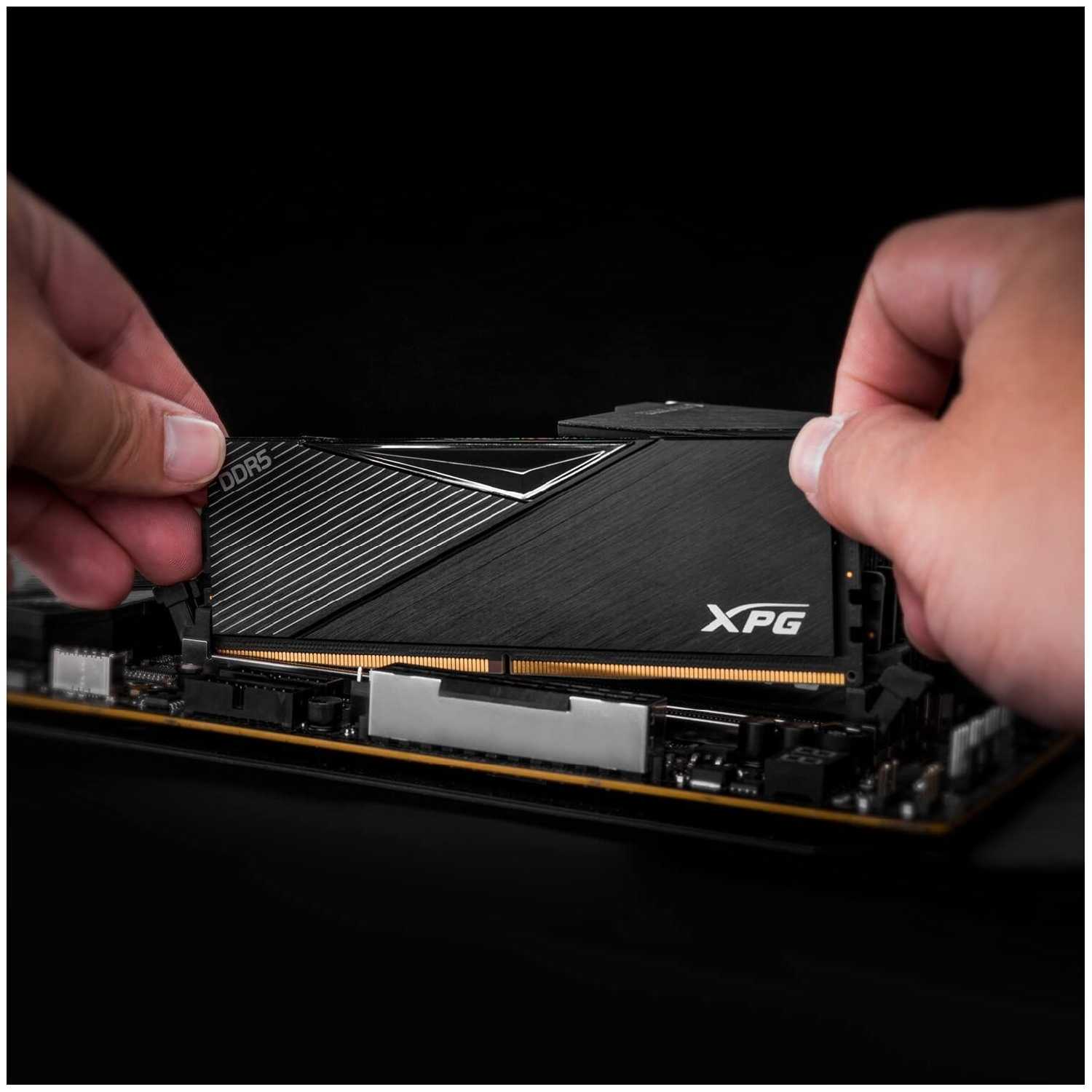 Оперативная память XPG 32 ГБ DDR5 DIMM (AX5U6000C4016G-DCLABK) фотография 2