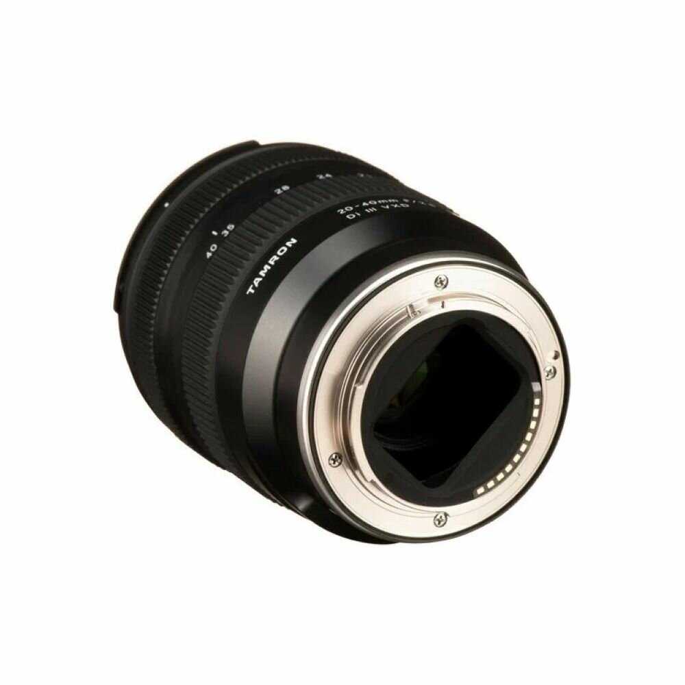 Объектив Tamron 20-40mm F2.8 Di III VXD (A062) фотография 9