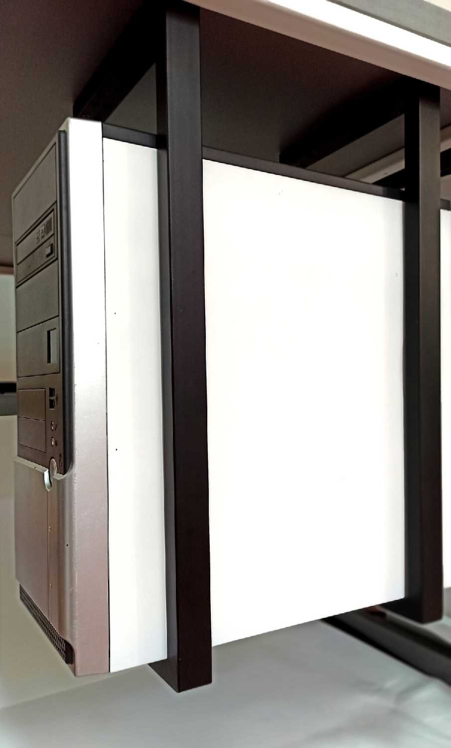 Кронштейн для системного блока 235Х560 фотография 6