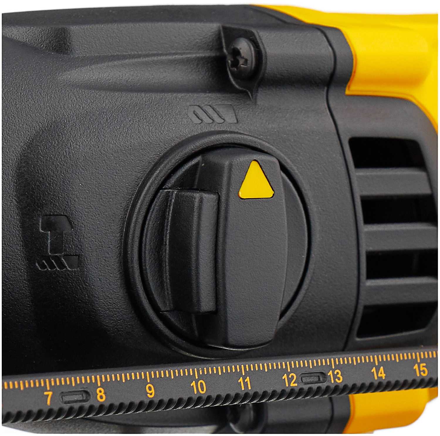 Перфоратор DeWalt D 25133 K фотография 3