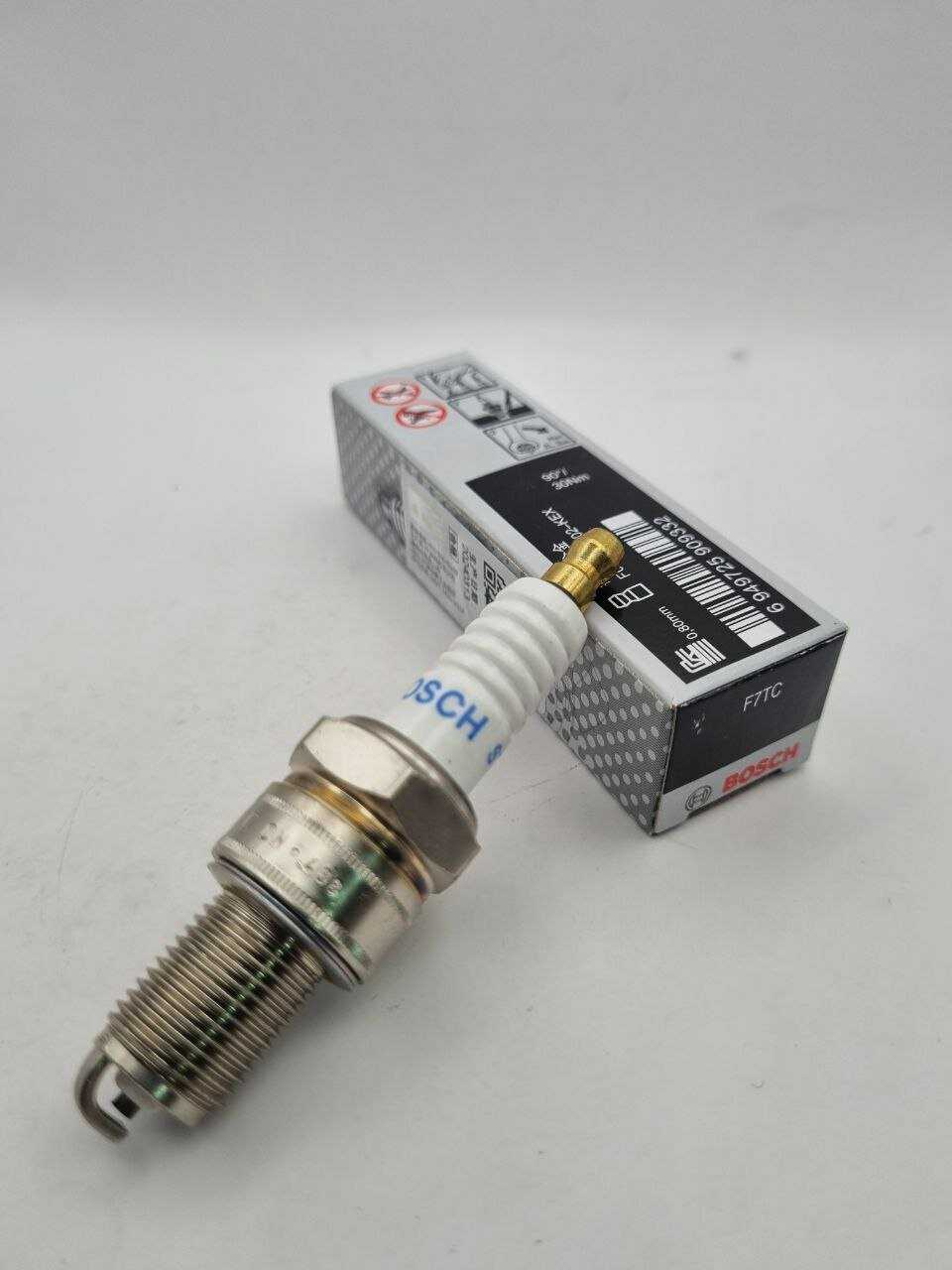 Свеча зажигания BOSCH F7TC фотография 3