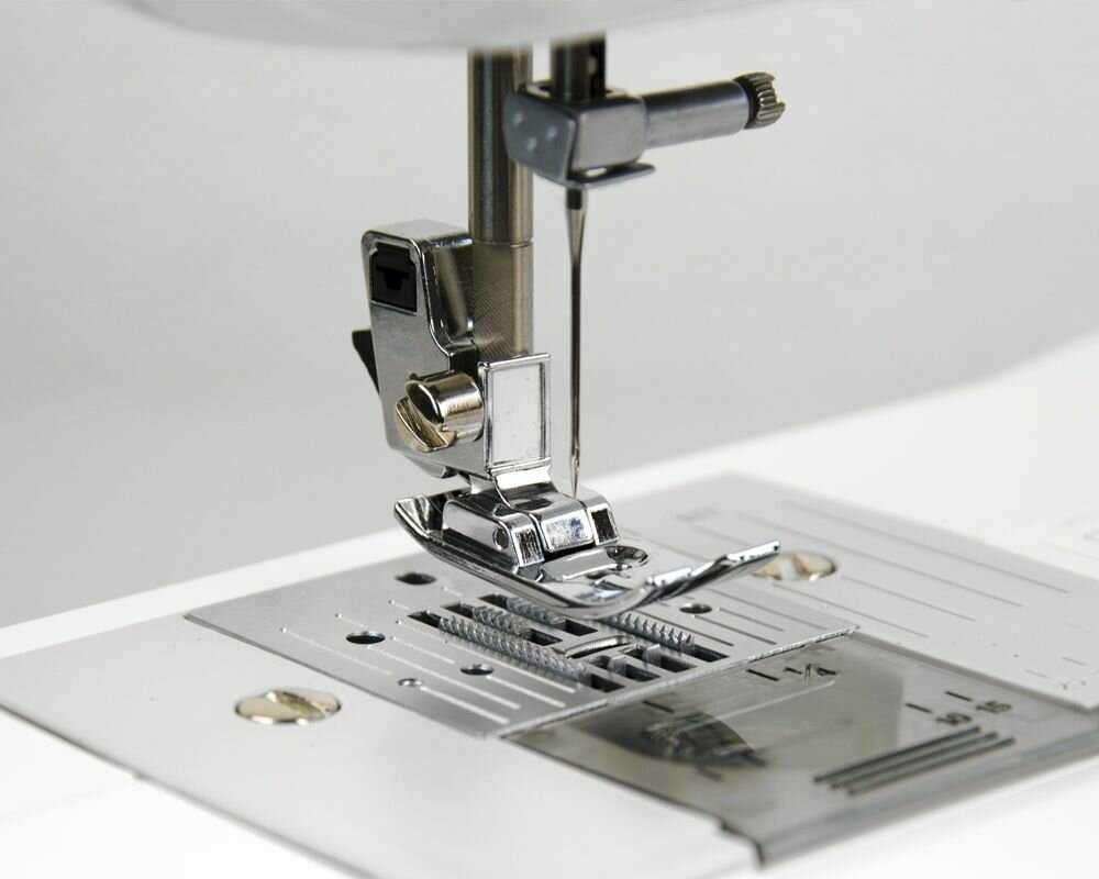 Швейная машина Brother JA 1400 фотография 2