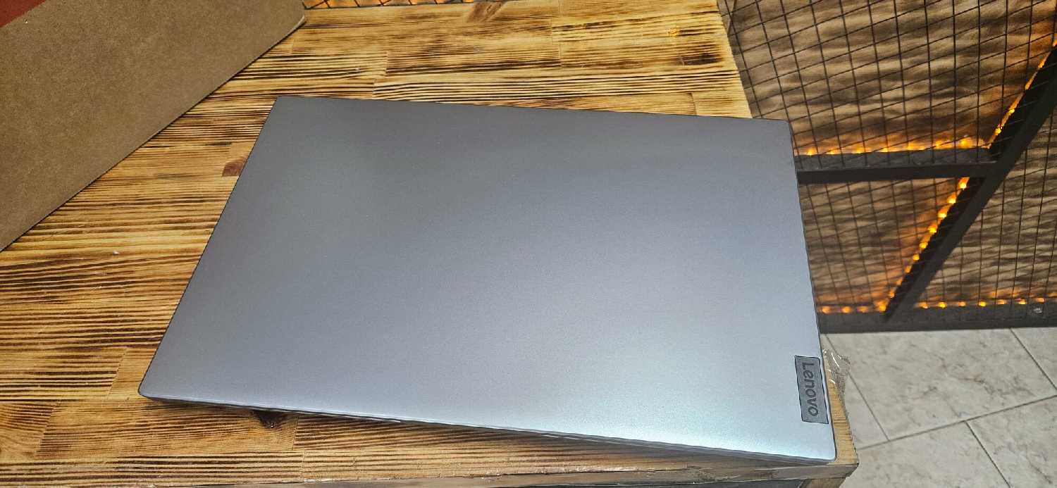 Ноутбук Lenovo V15 G4 AMN (82YU00W9IN) Ryzen 5 7520U/8GB DDR5/512GB SSD/Radeon 610M DOS фотография 6