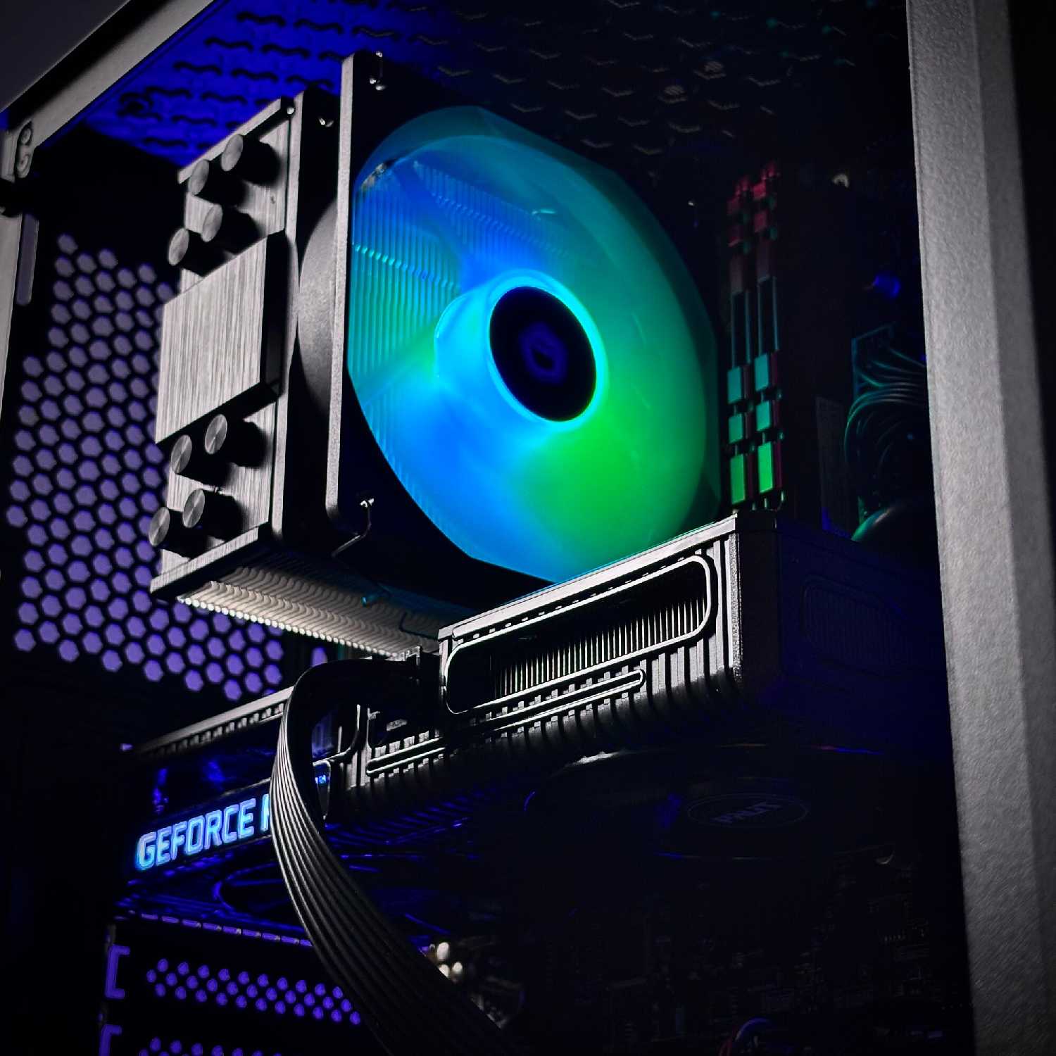 Игровой компьютер Venom Gamer (i5-12400f / 32GB / SSD M2 NVMe 1Tb / RTX 3060 12Gb) фотография 17