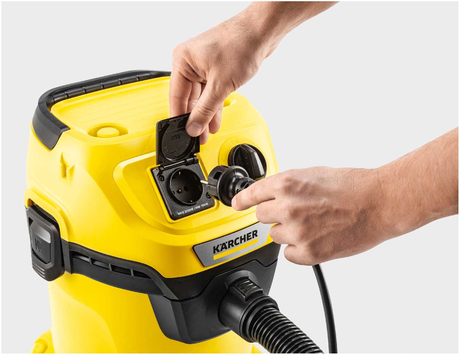 Профессиональный пылесос KARCHER WD 3 P V-17/4/20, 1000 Вт фотография 6
