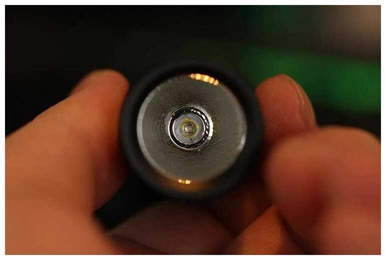 Фонарь Convoy S2 ультрафиолетовый (ZWB2, 5W UV 365nm) фотография 6