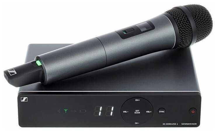 Радиосистема Sennheiser XSW 1-825-A фотография 1