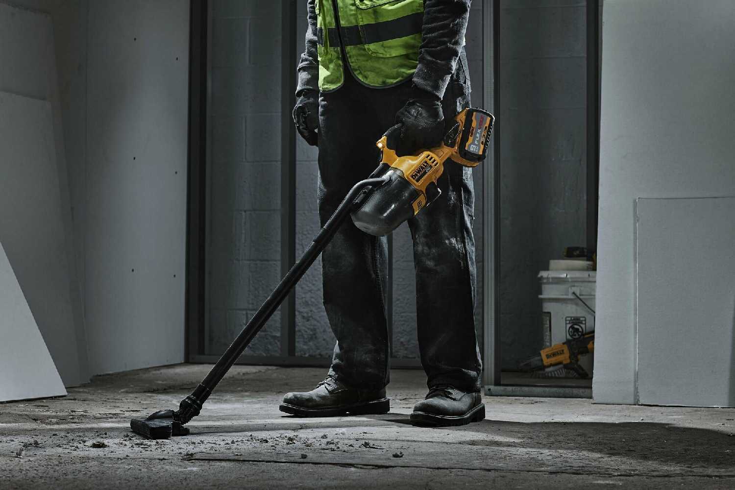 Аккумуляторный пылесос DEWALT Пылесос (DCV501LN) фотография 8