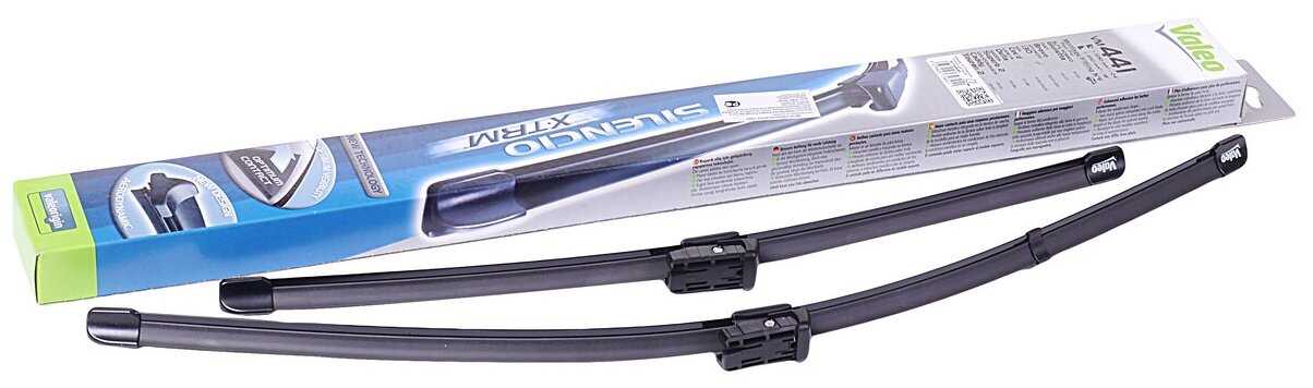 Щетка стеклоочистителя Valeo Silencio Flat Blade Set (VM441) фотография 3