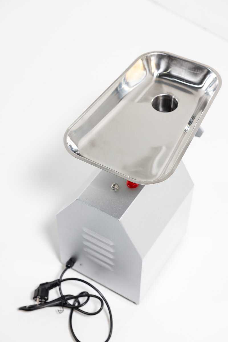 Мясорубка электрическая HURAKAN HKN-12SC фотография 16