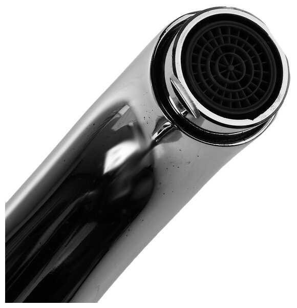 Смеситель для кухни (мойки) Accoona H60 A4060, рычажный фотография 1