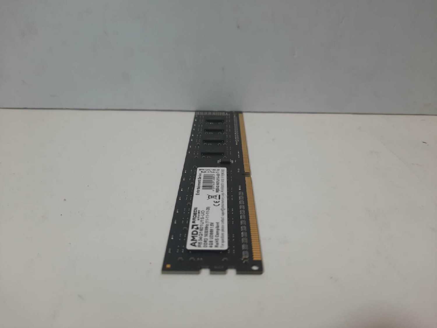 Оперативная память AMD Radeon R5 Entertainment Series (R534G1601U1S-UO) фотография 13