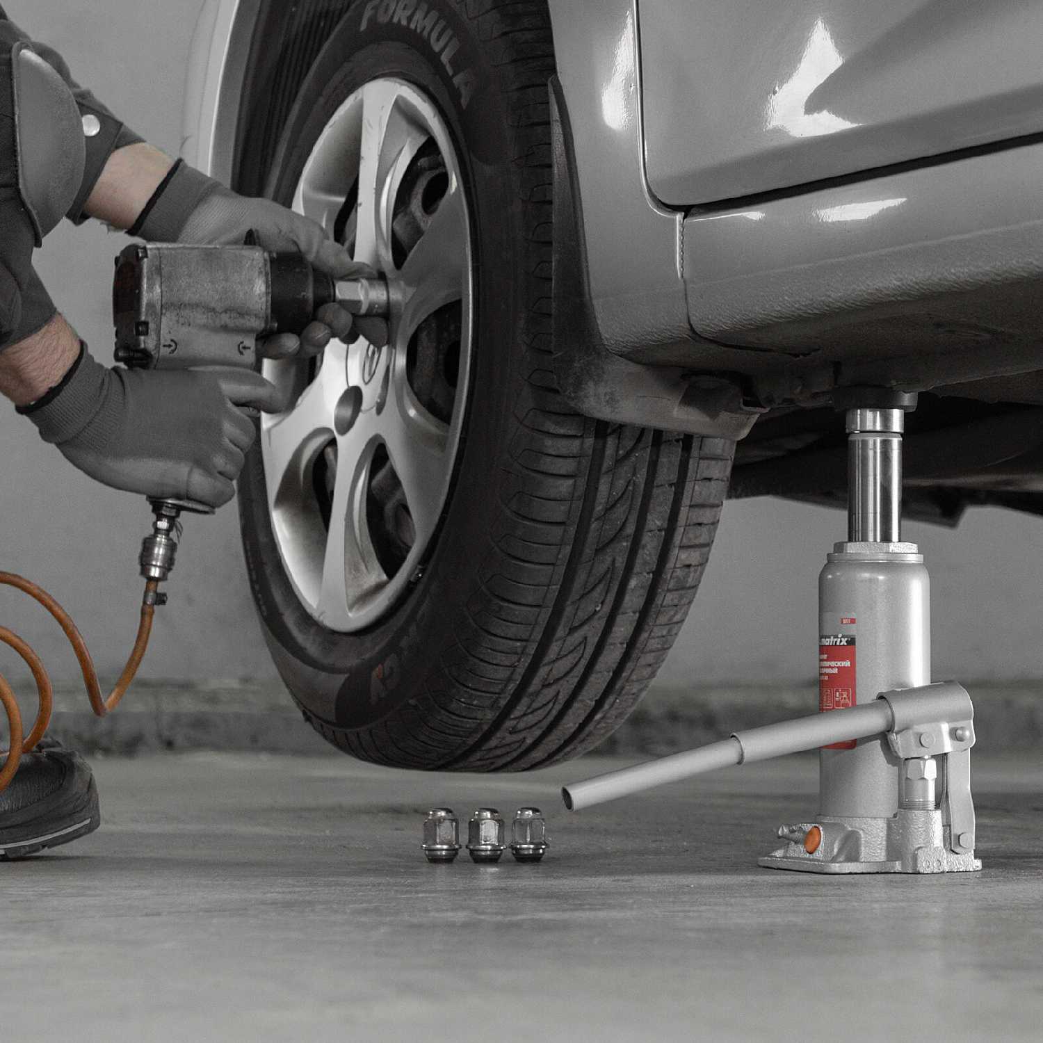 Домкрат бутылочный гидравлический Matrix Домкрат бутылочный гидравлический для мототехники (50765) фотография 9