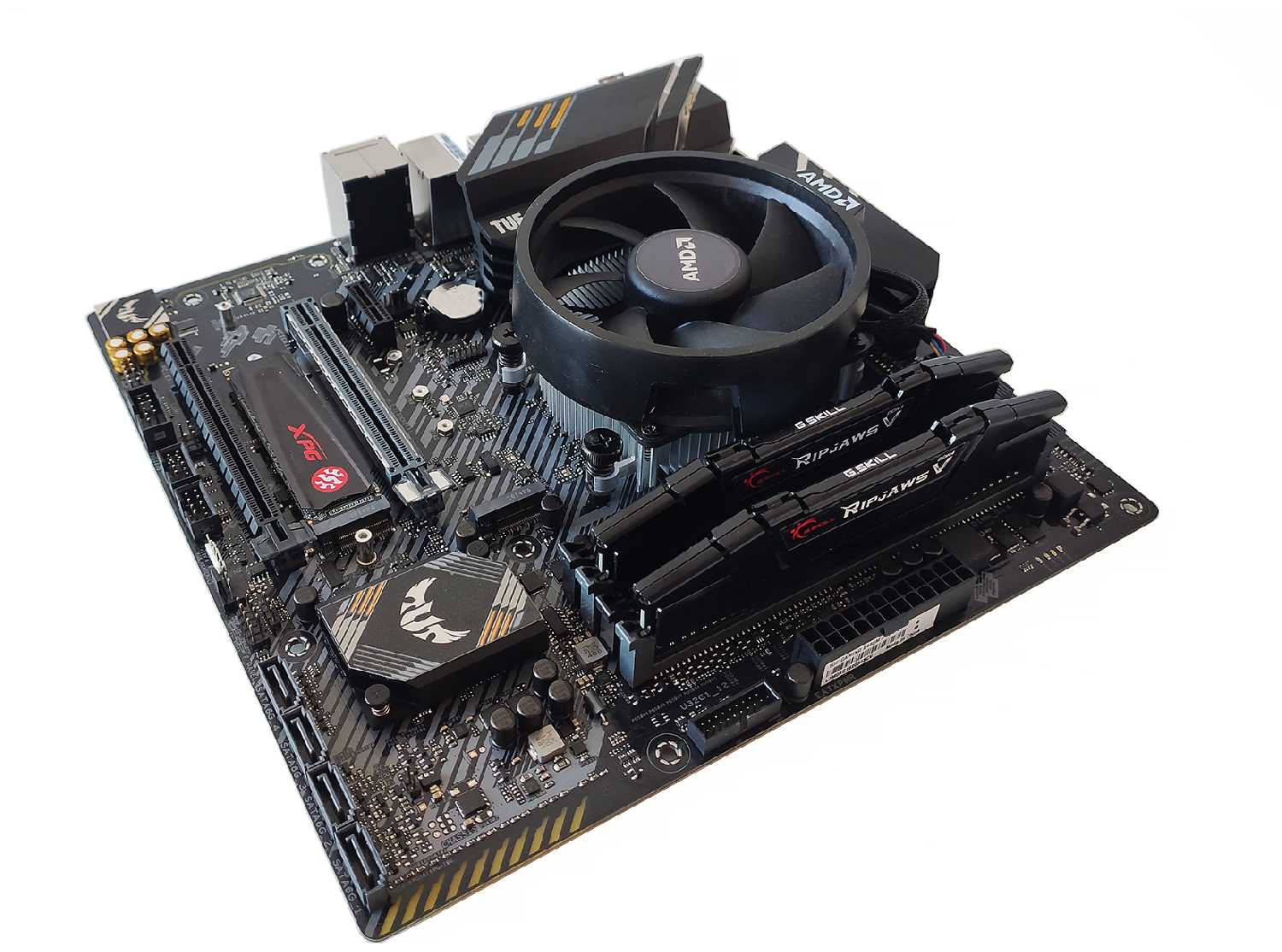 Оперативная память G.SKILL Ripjaws V 16 ГБ DDR4 DIMM CL16 (F4-3200C16D-16GVKB) фотография 5