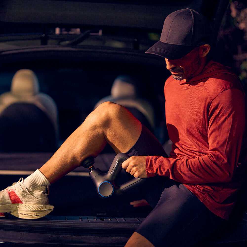 Перкуссионный массажер Therabody Theragun Prime Plus (ER-QL-00001) фотография 14