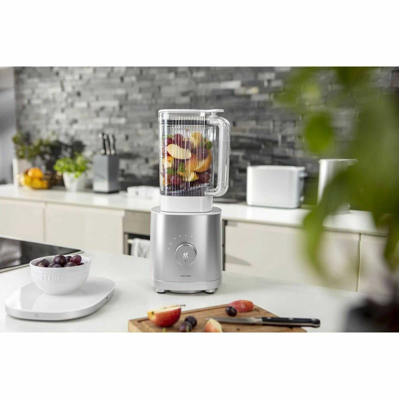 Блендер Zwilling J.A. Henckels Блендер персональный 550 мл (53003-000) фотография 12