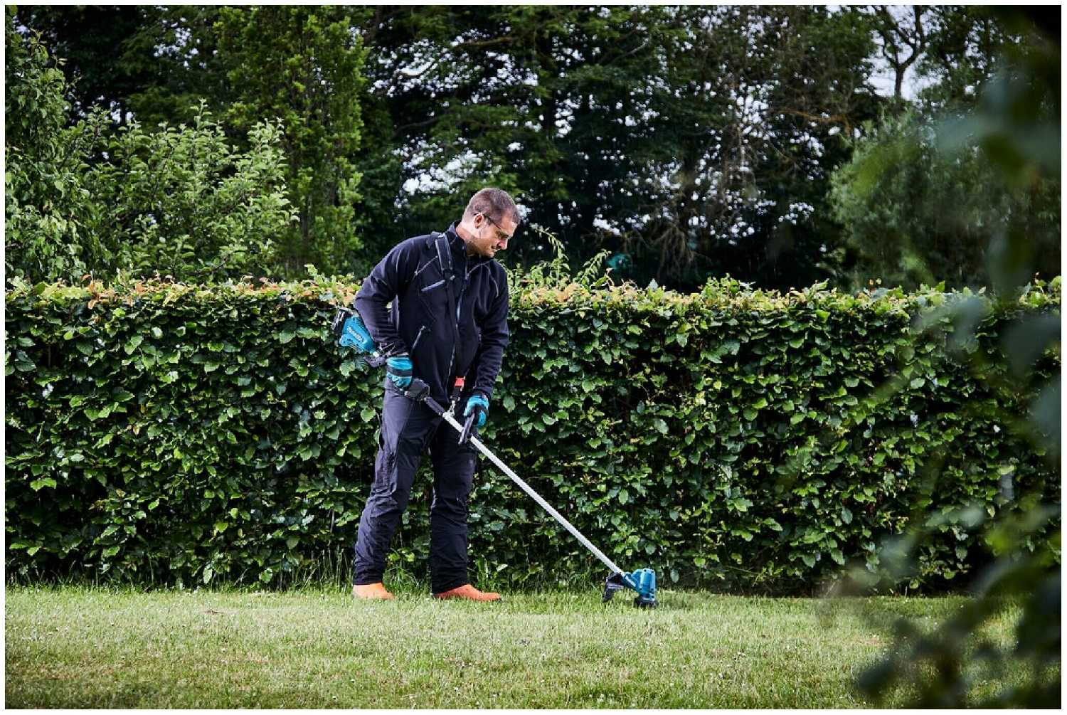 Триммер электрический Makita DUR190LZX3 фотография 7