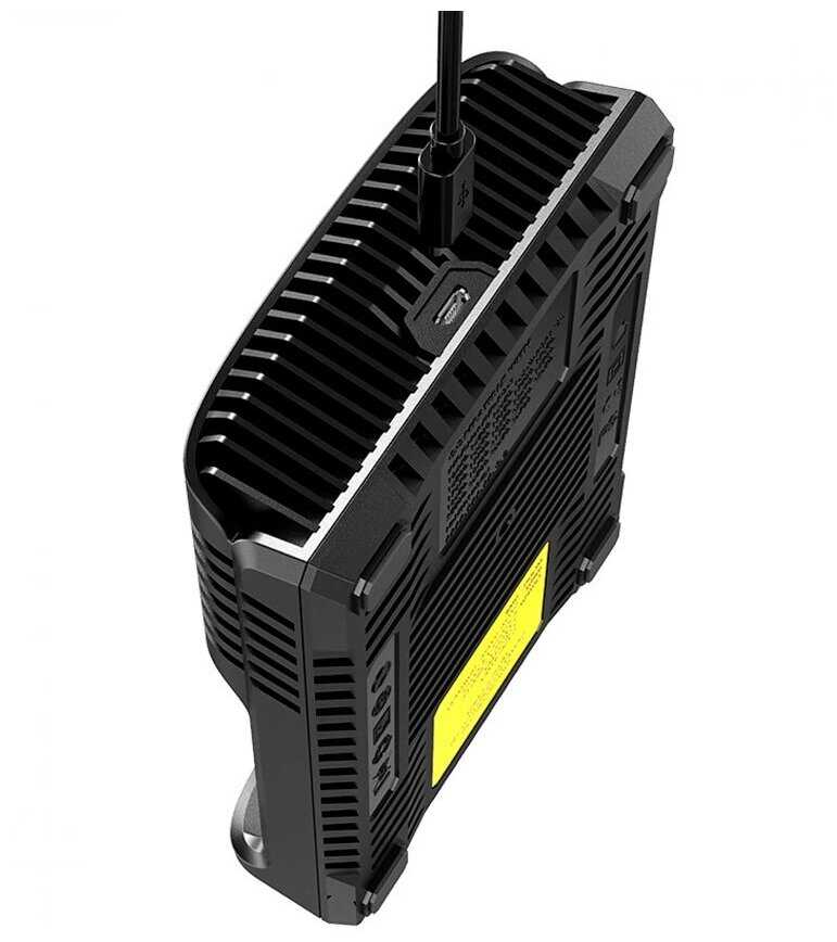 Зарядное устройство Nitecore UMS4 фотография 6