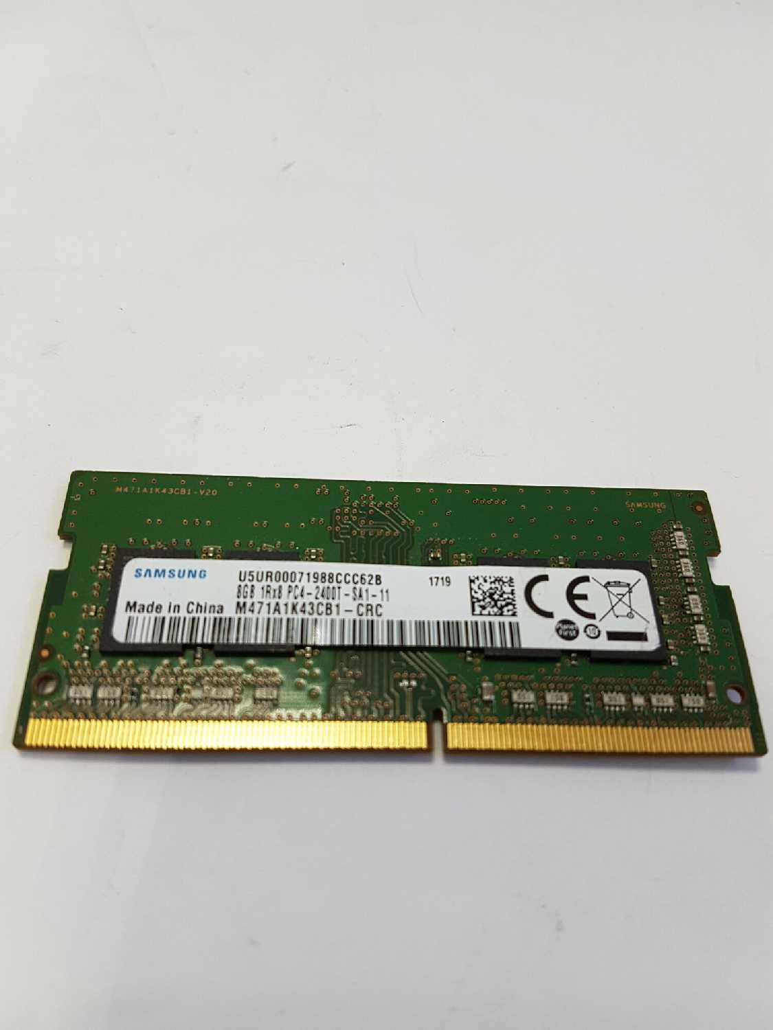 Оперативная память Samsung Basic 8 ГБ DDR4 SODIMM CL17 (M471A1K43CB1-CRC) фотография 11
