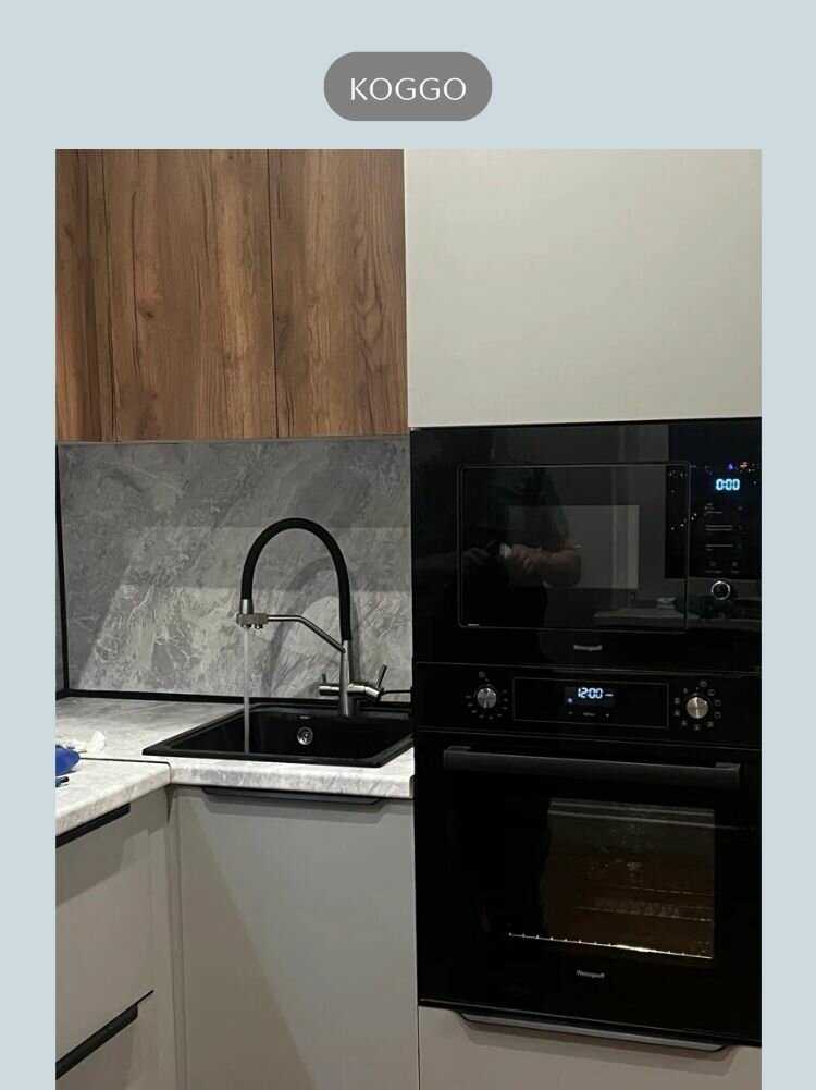 Смеситель для кухонной мойки под фильтр с краном для питьевой воды и гибким изливом KOGGO черный/силикон фотография 16