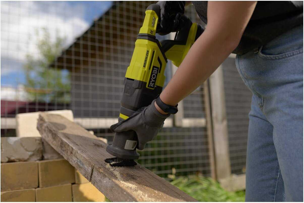 Аккумуляторная пила RYOBI Пила (R18RS7-0) фотография 7