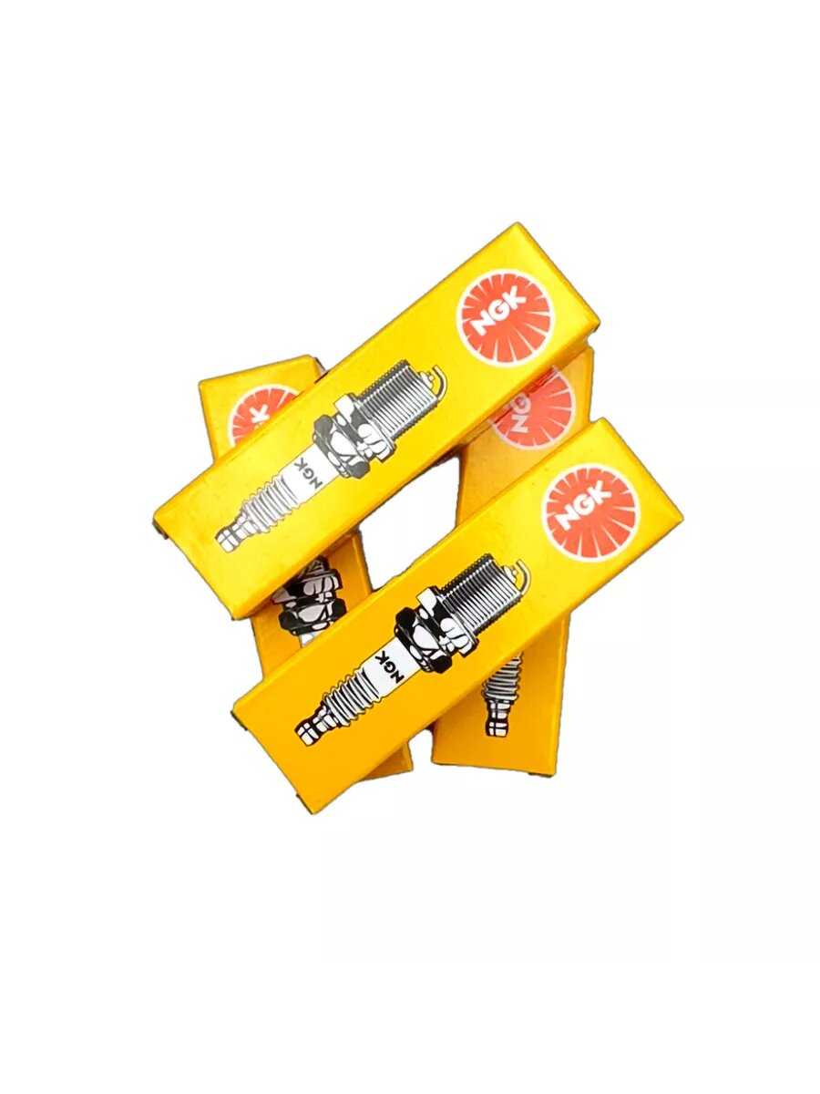 Комплект свечей зажигания NGK ZFR5F11 фотография 3