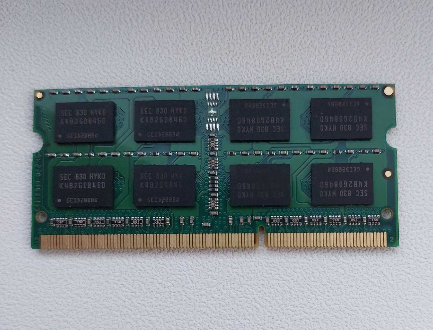 Оперативная память Kingston 4 ГБ DDR3 SODIMM (KVR16S11/4) фотография 5