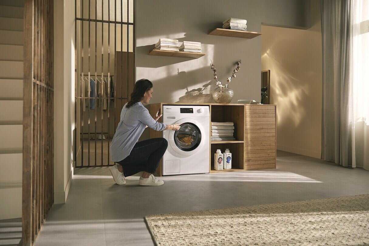 Стиральная машина Miele WCD 330 WCS фотография 2