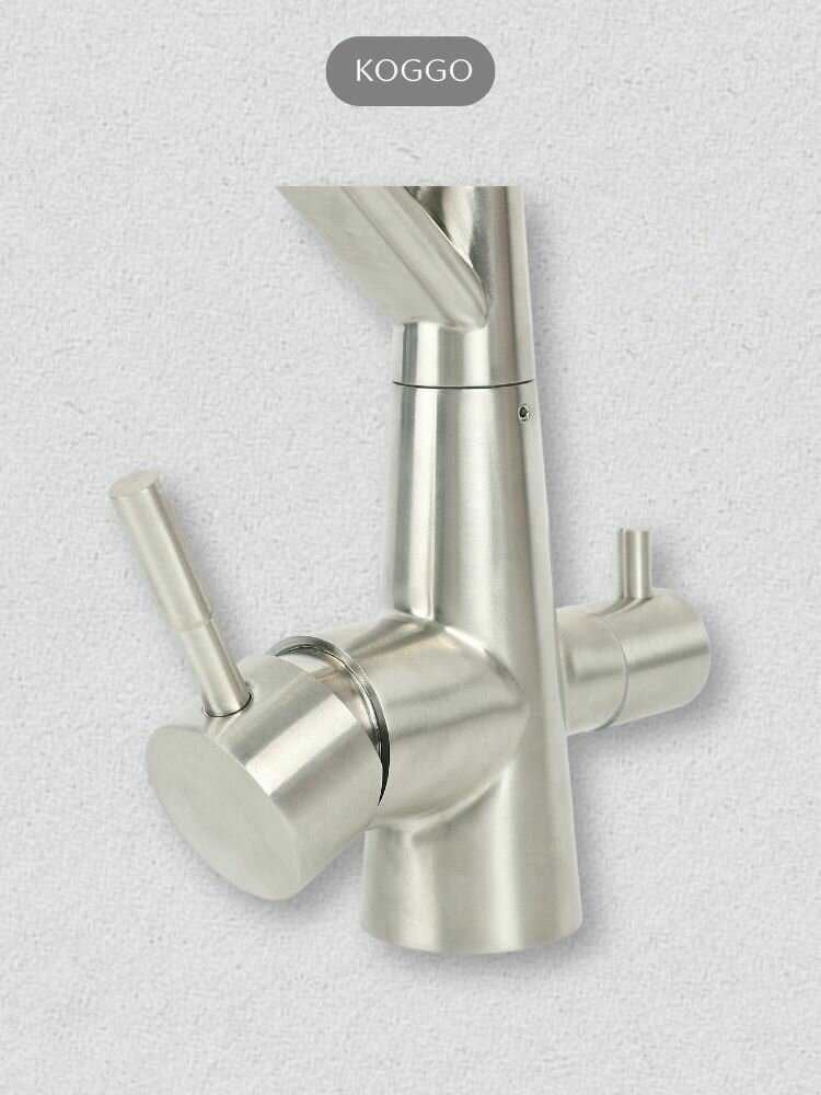 Смеситель для кухонной мойки под фильтр с краном для питьевой воды и гибким изливом KOGGO черный/силикон фотография 6