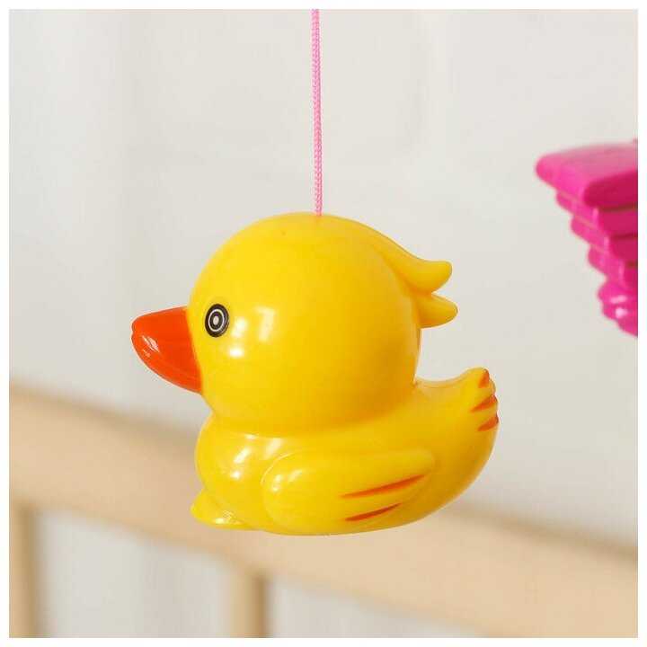 Механический мобиль Крошка Я Пряничный домик. Птички-погремушки 3888824 фотография 5