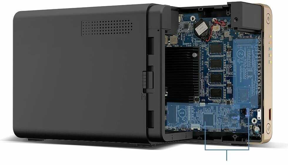 Сетевое хранилище QNAP TS-264 фотография 23