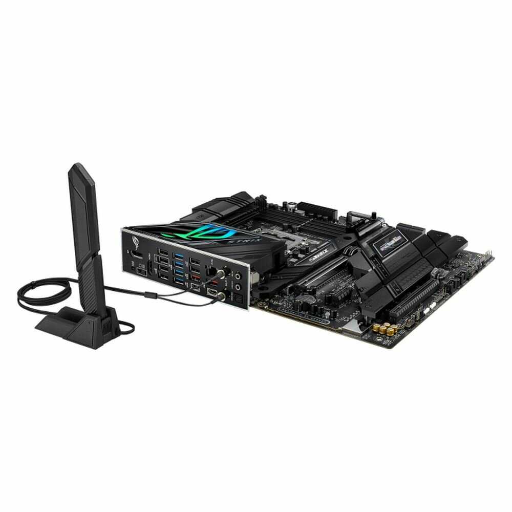 Материнская плата ASUS ROG STRIX Z790-F GAMING WIFI II (Z790-F GAMING WIFI I) фотография 11