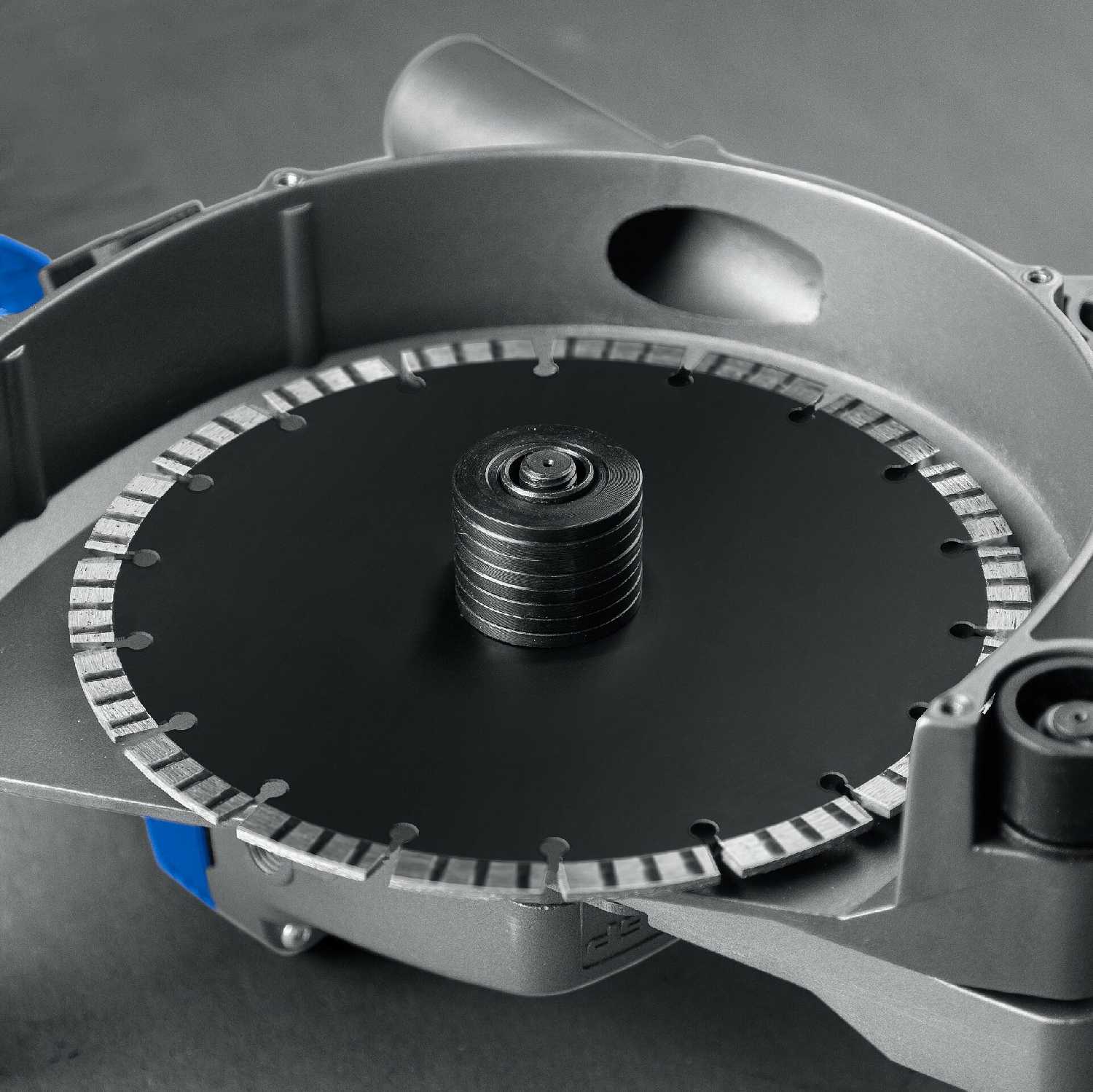 Штроборез ЗУБР ЗШ-П65-2600 фотография 6