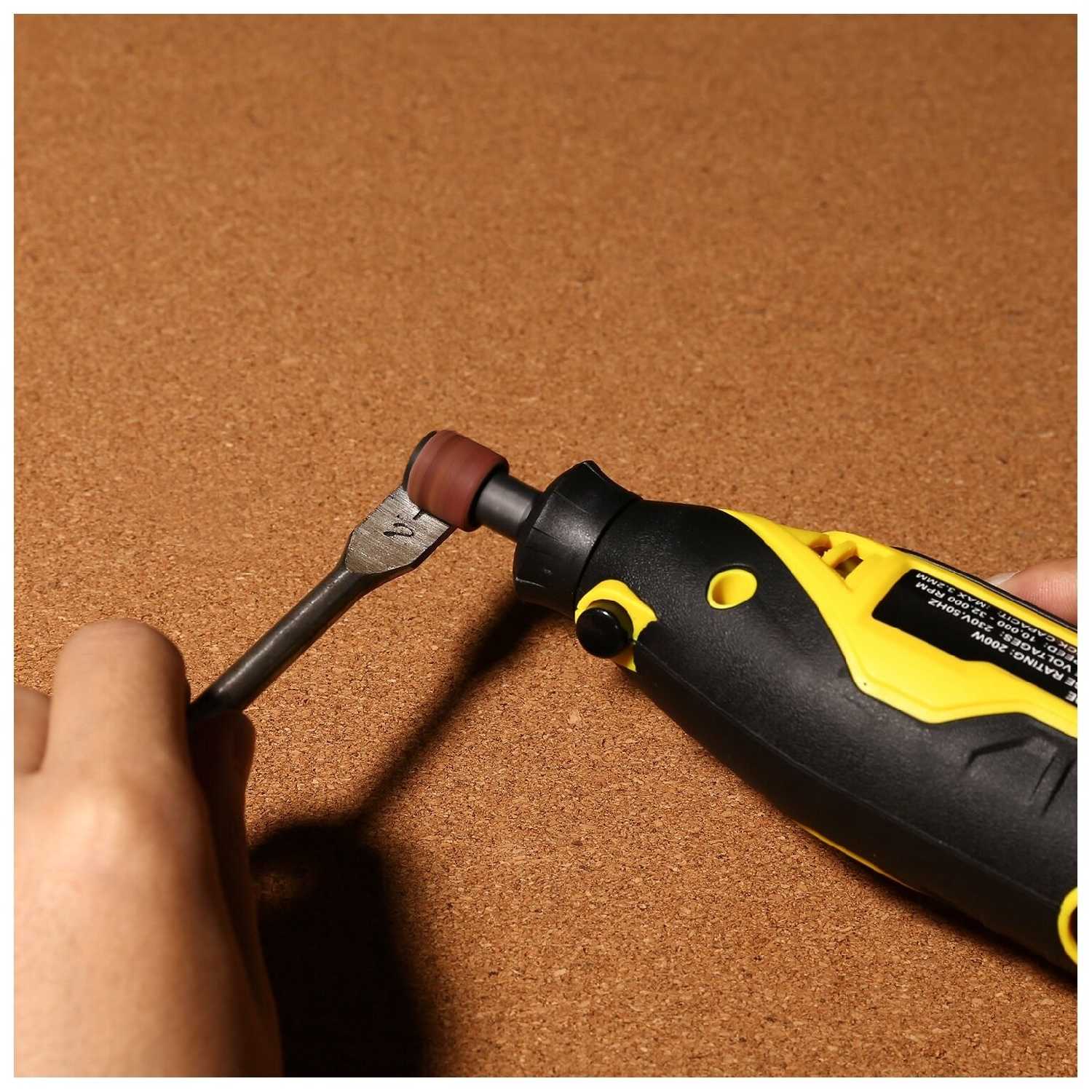 Гравер DEKO DKRT200E (063-1411) фотография 7