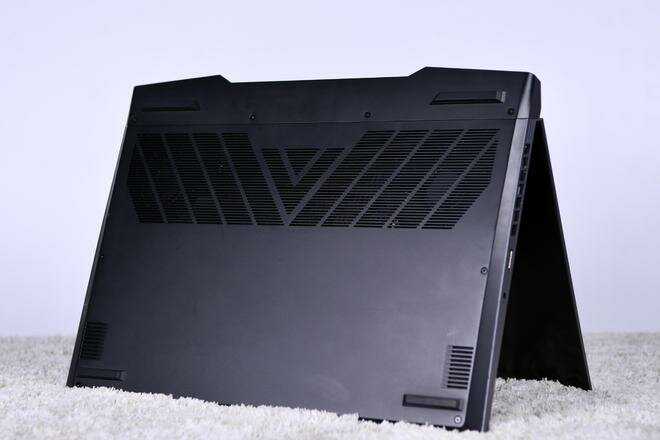 Ноутбук Mесhrevo Dragon 16 Pro (R7-7745HX, RTX4060) фотография 12