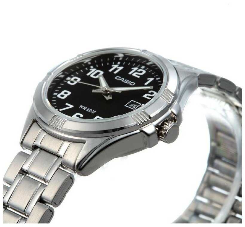 Японские наручные часы Casio Collection LTP-1308D-1B фотография 1