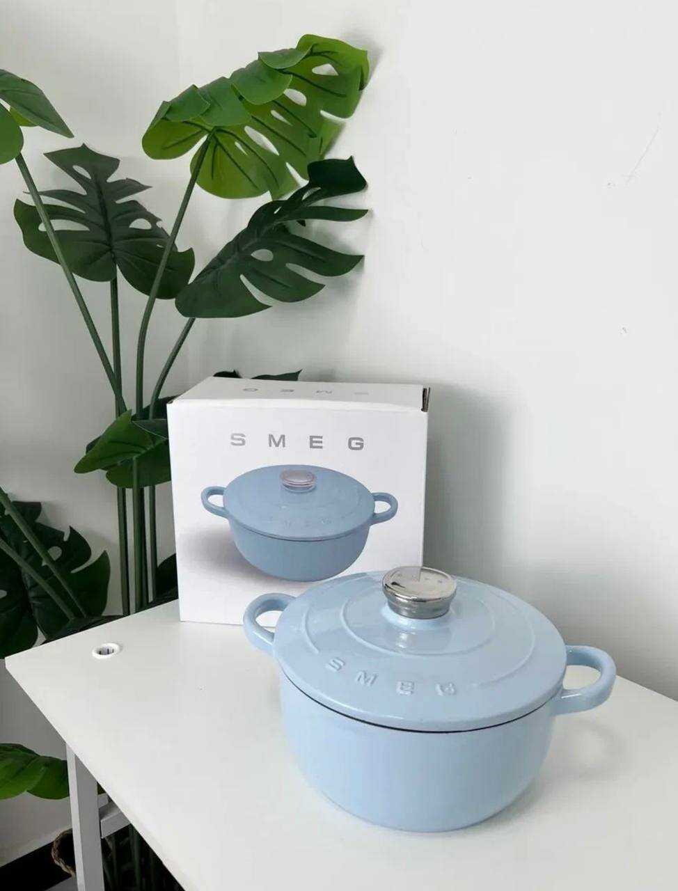 Кастрюля SMEG Чугунная с антипригарным покрытием [4.2 л] фотография 5
