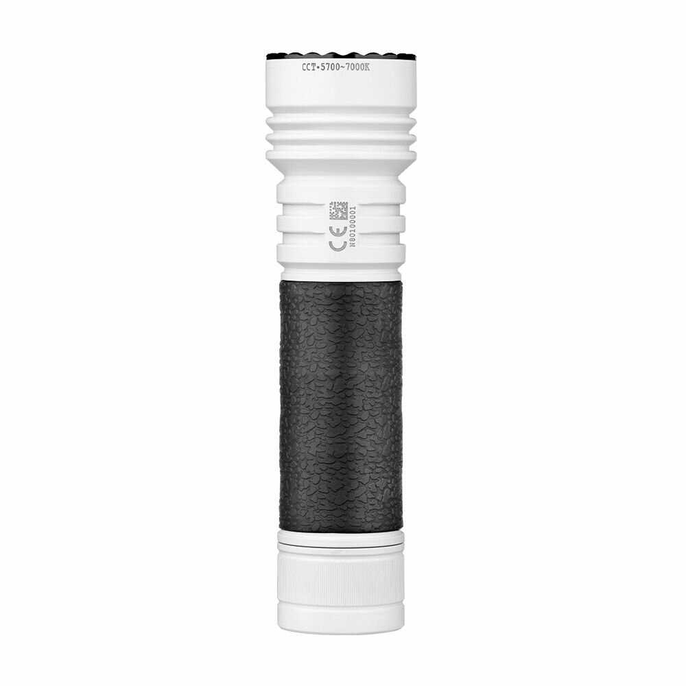 Фонарь Olight Seeker 4 Pro (4600 люмен) фотография 11