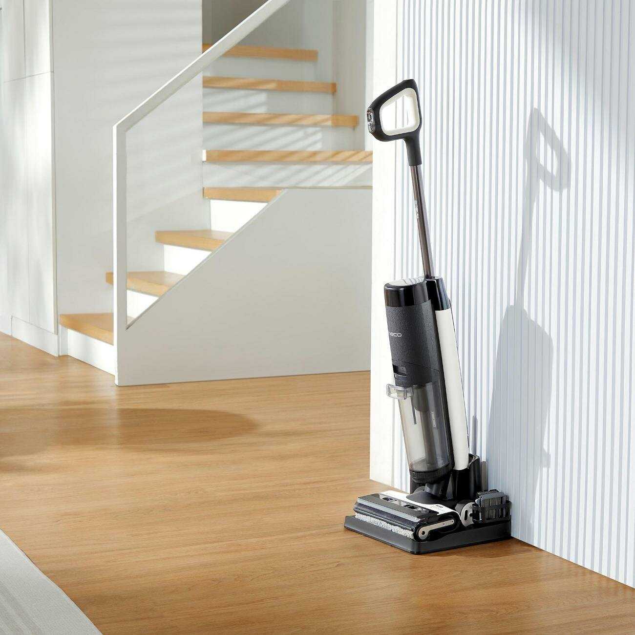 Вертикальный беспроводной моющий пылесос TINECO FLOOR ONE S7 PRO фотография 18