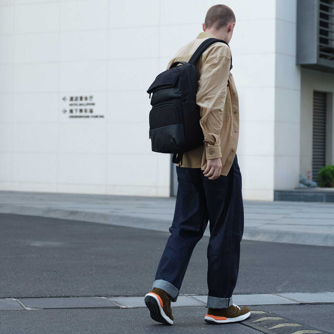 Casual Daypack 13.3 фотография 31