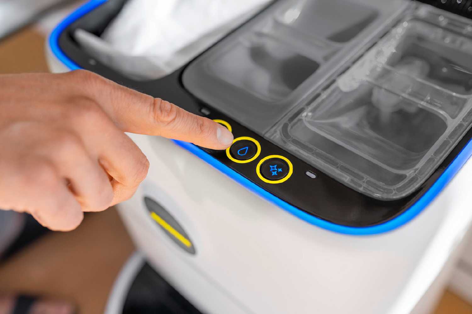 Робот-пылесос KARCHER RVF 7 Comfort фотография 4